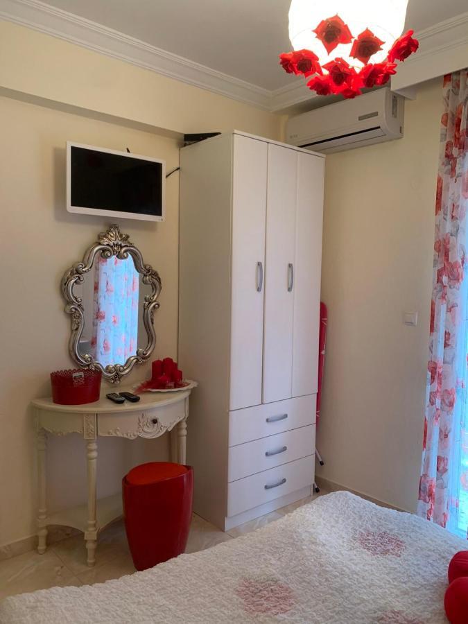 Myparalia Apartament ***** Ngoại thất bức ảnh